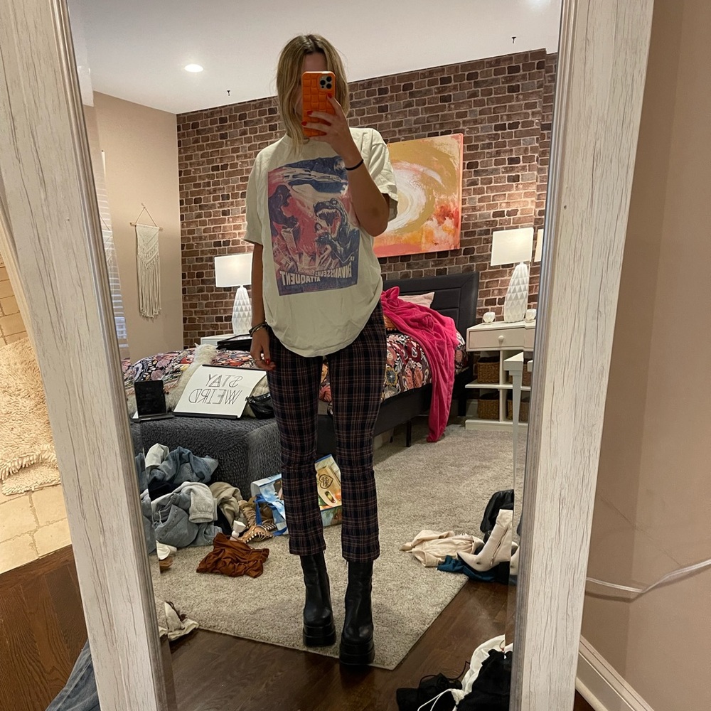 Urban outfitters plaid pants and brandy Melville graphic tee